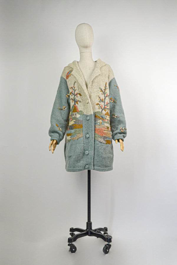 A CHARMING VILLAGE - 1980s Vintage Dobrila Style Cardigan - Size M/L