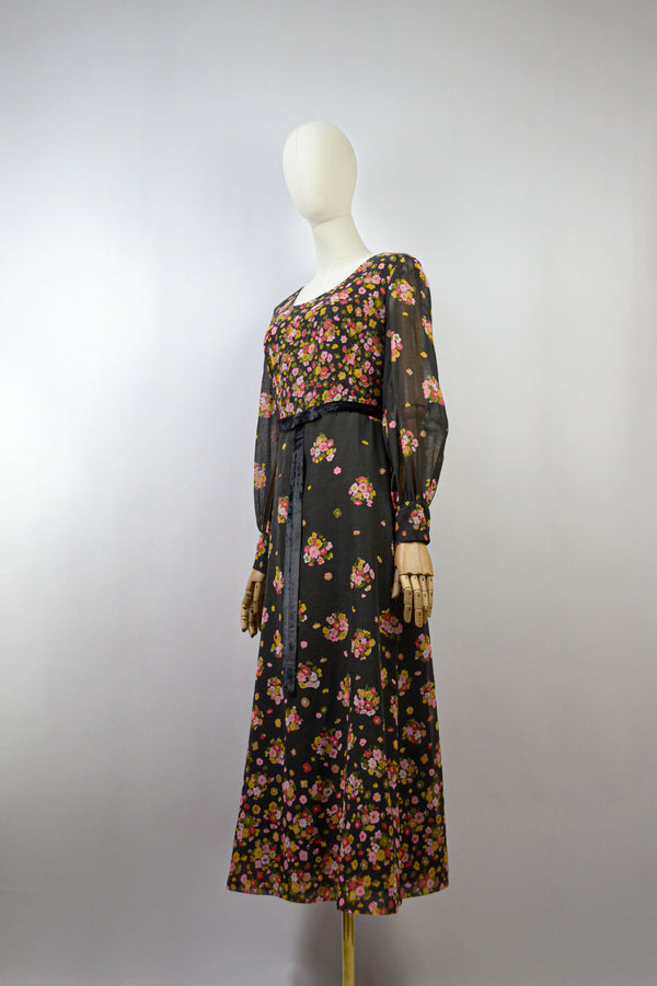 ZINNIA - 1960s Vintage  Carnegie Floral Dress - Size M