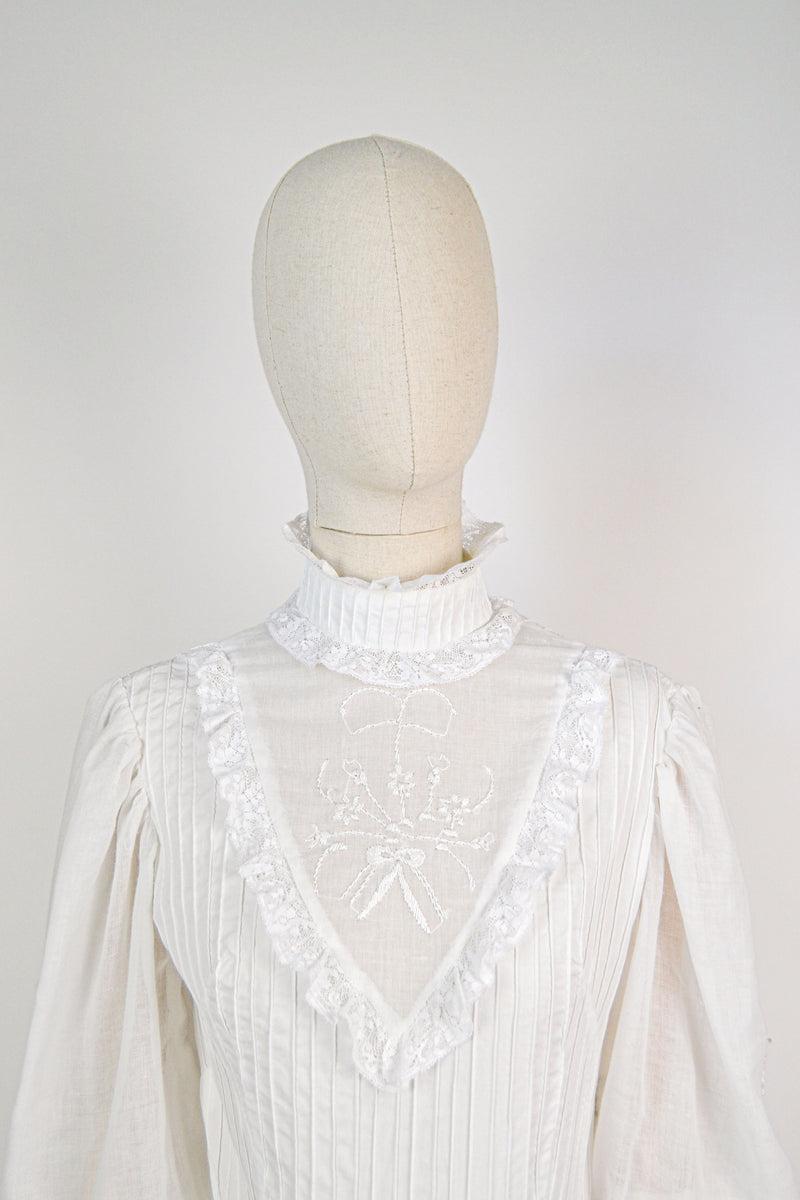 ANNABELLA - 1980s Vintage Embroidered Bridal Dress - Size M