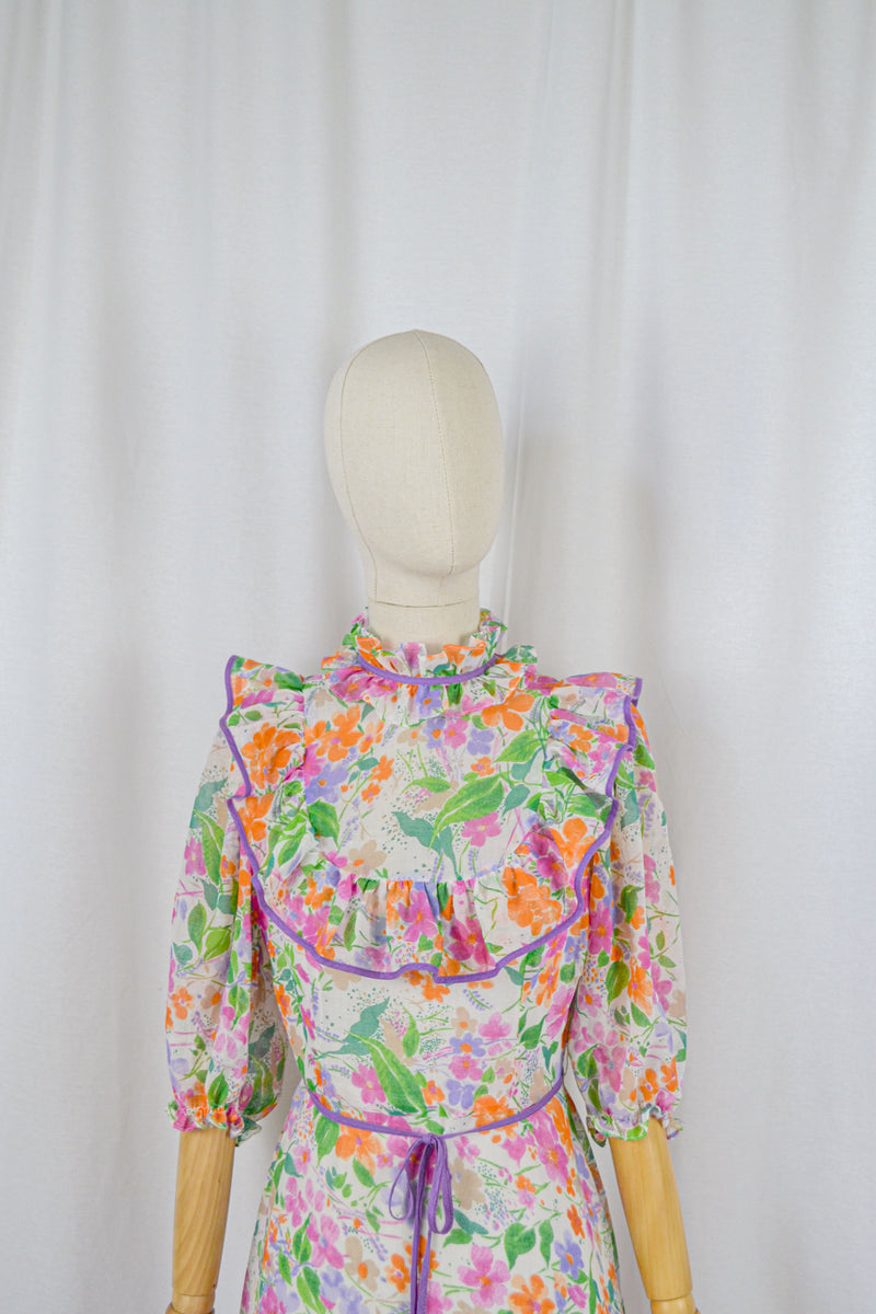 THE RAINBOW GARDEN - 1970s Vintage Vibrant Floral Prairie Dress - Size M