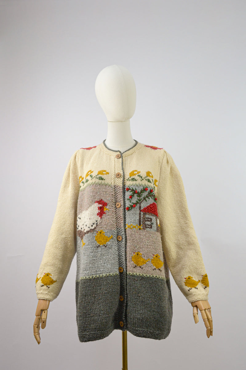 BARNYARD - 1980s Vintage Austrian Cardigan With A Farm Scenery - Size M/L