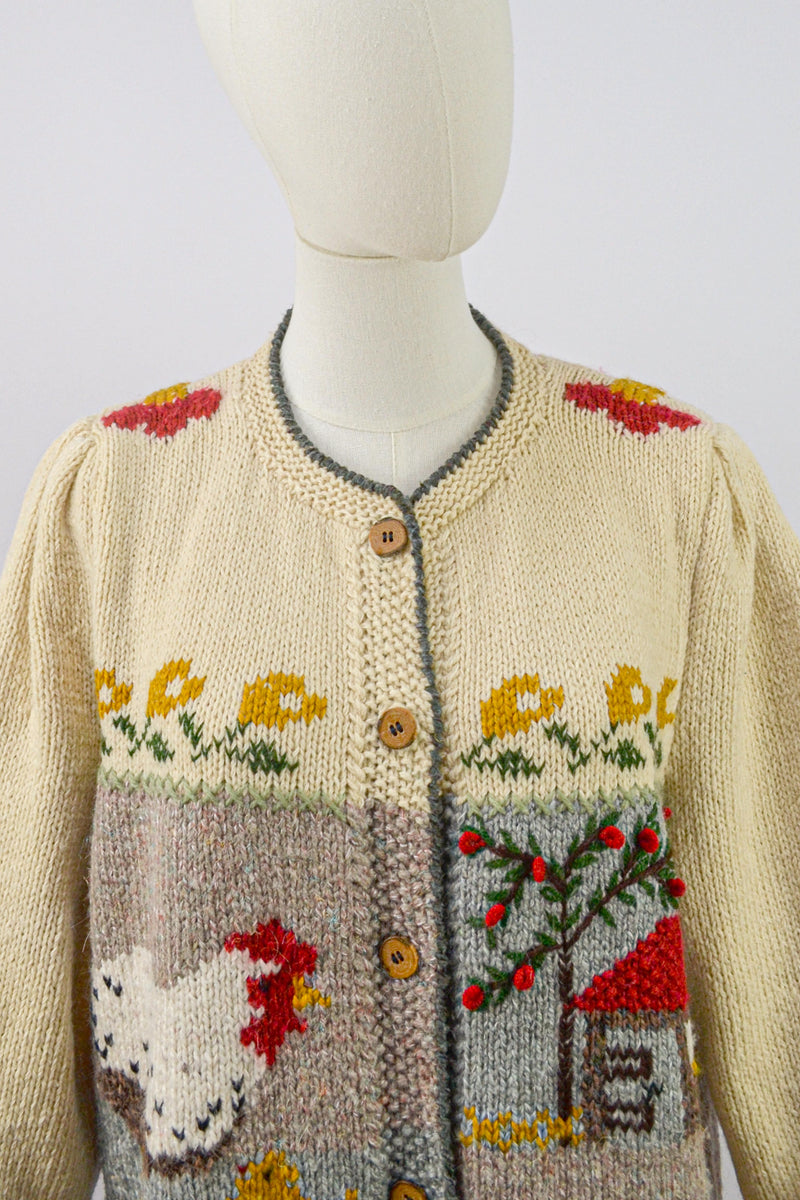 BARNYARD - 1980s Vintage Austrian Cardigan With A Farm Scenery - Size M/L