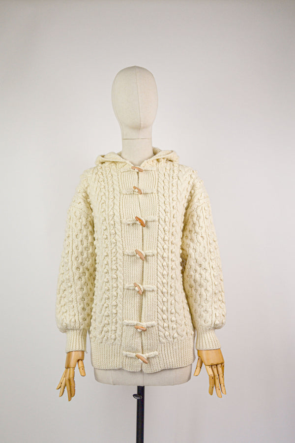 BLANKET OF SNOW - 1980s Vintage Popcorn and Cable Aran Style Knit Cardigan- Size S/M