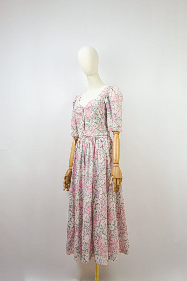 BLUSHING ROSE - 1980s Vintage Laura Ashley Floral Dress - Size XS/S