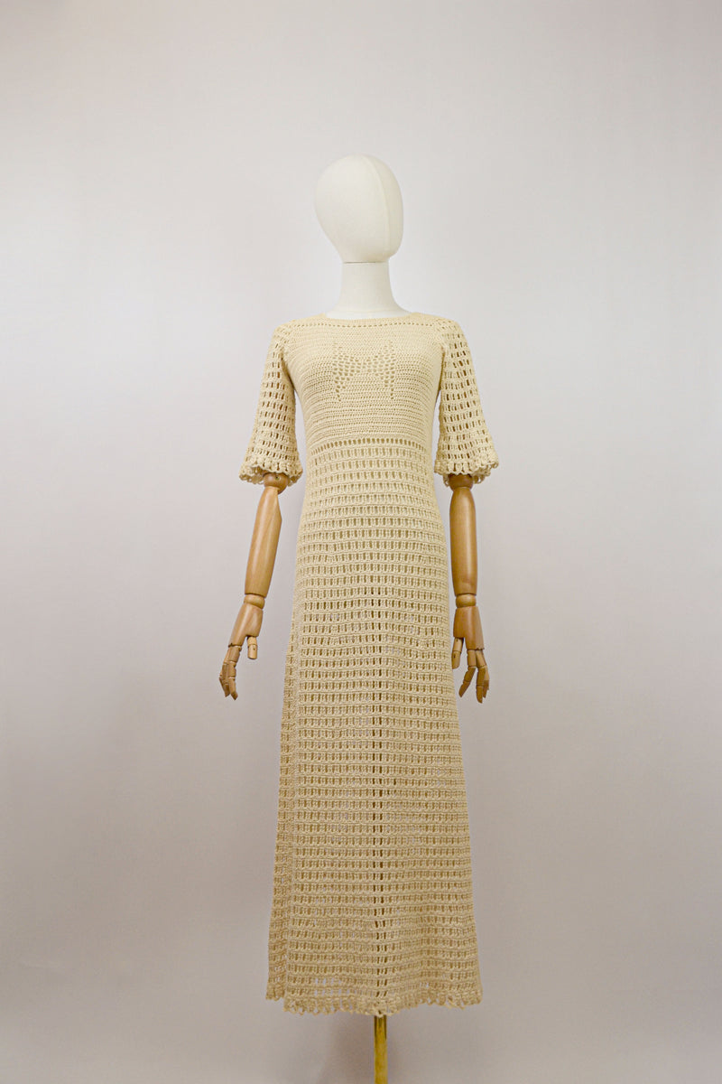 CHAMPAGNE - 1970s Vintage Crochet Dress - Size S/M
