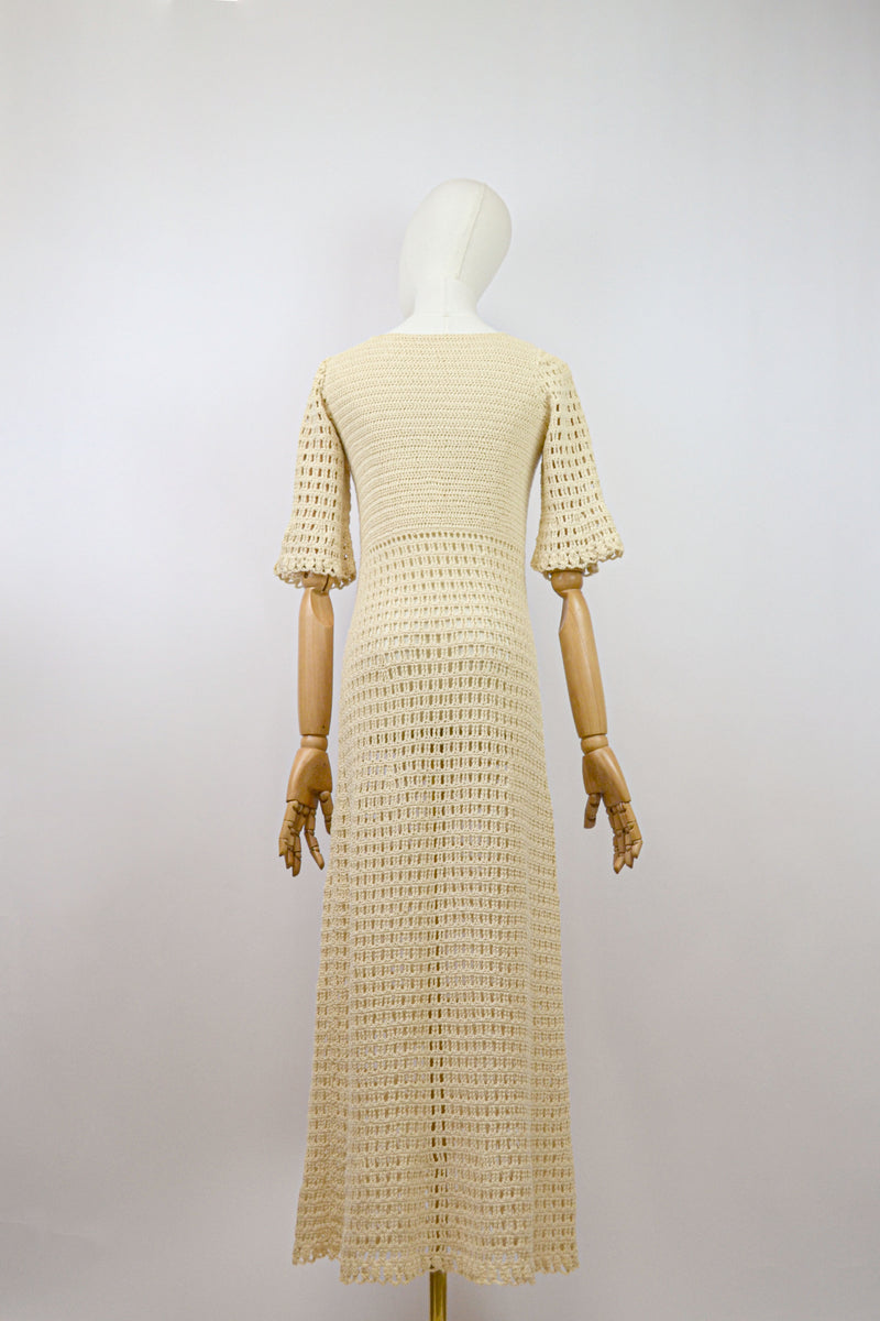 CHAMPAGNE - 1970s Vintage Crochet Dress - Size S/M