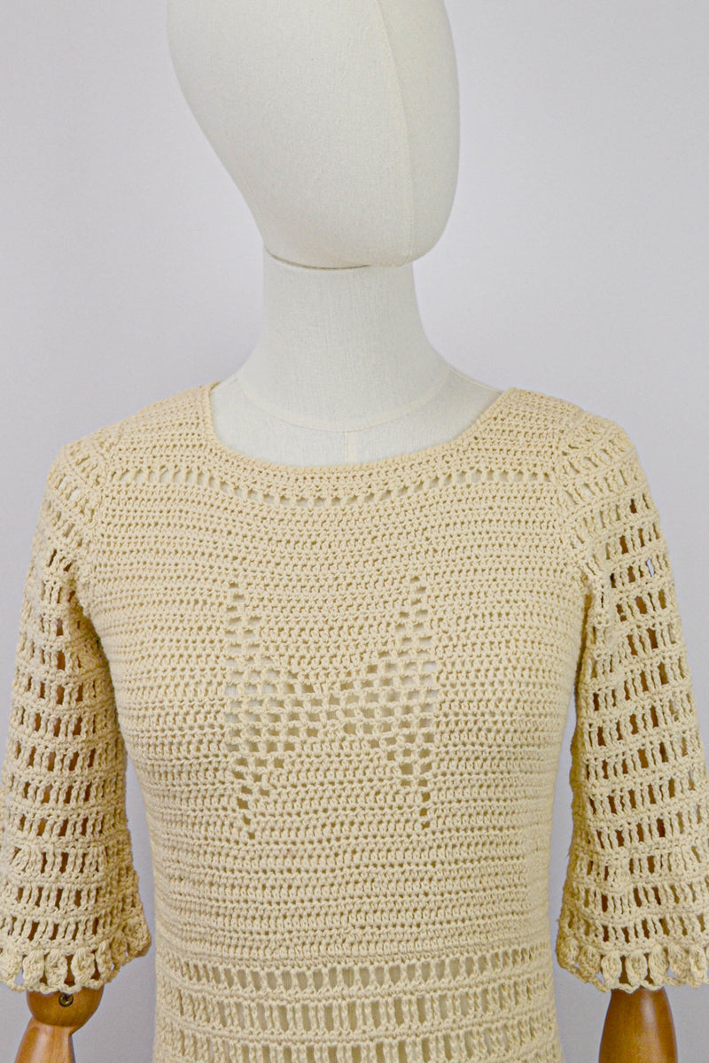 CHAMPAGNE - 1970s Vintage Crochet Dress - Size S/M