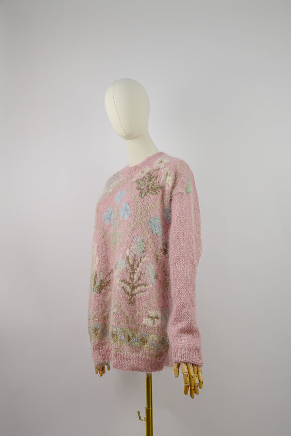 CHARM PINK - 1980s Vintage Hand-knitted Floral Mohair Jumper- Size S/M