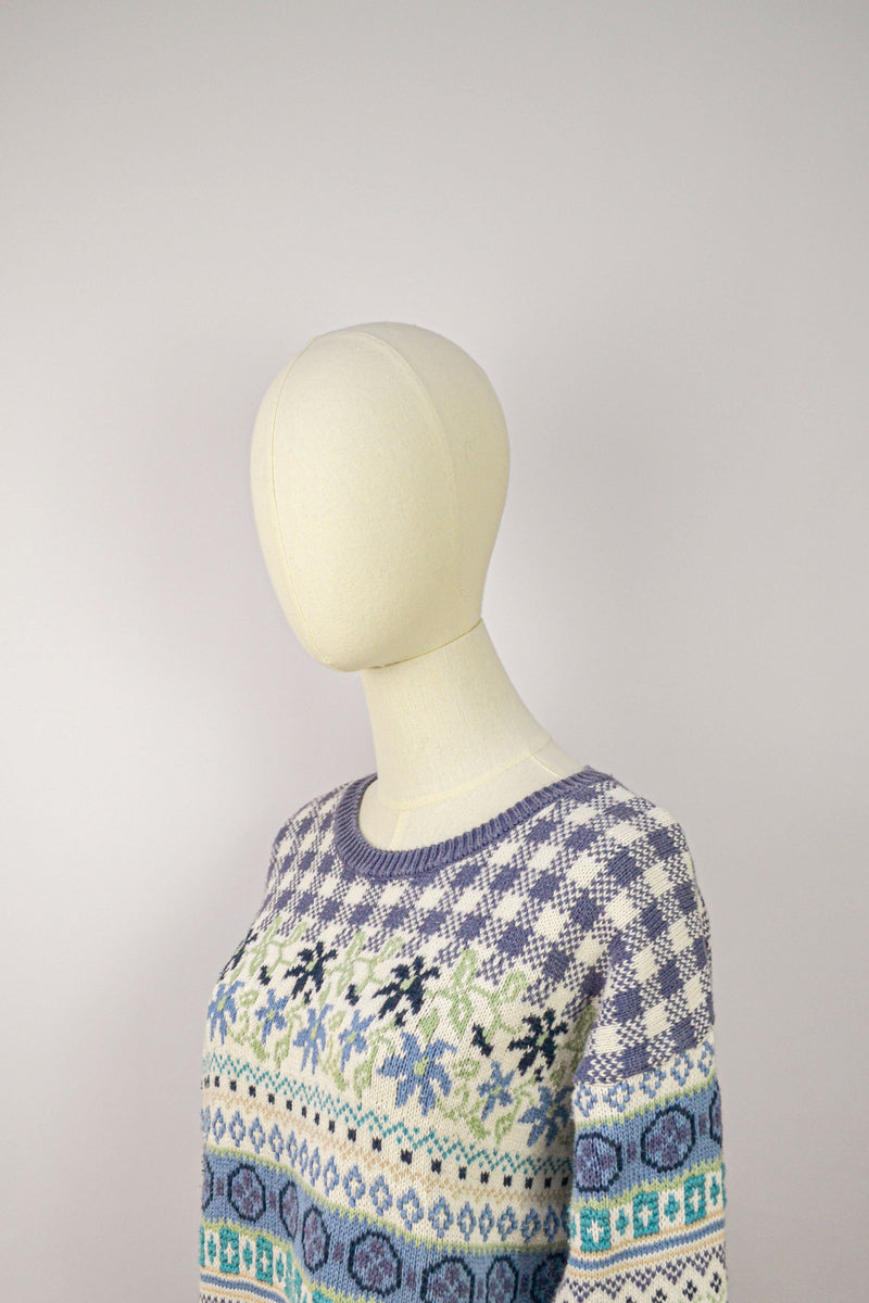 COUNTRY CHARM -1980s Vintage Laura Ashley jumper - Size S/M
