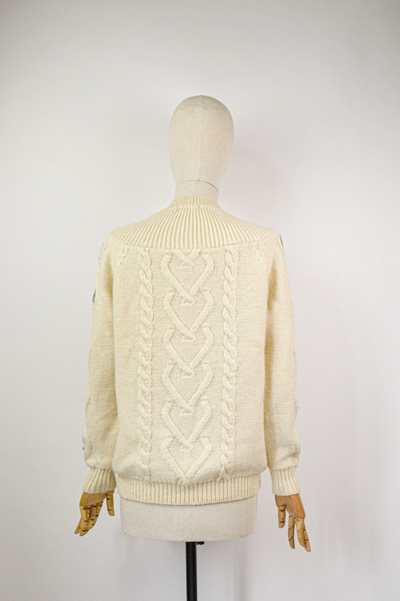 COUNTRY ROMANCE - 1980s Vintage Wool embroidered Jumper - Size S/M