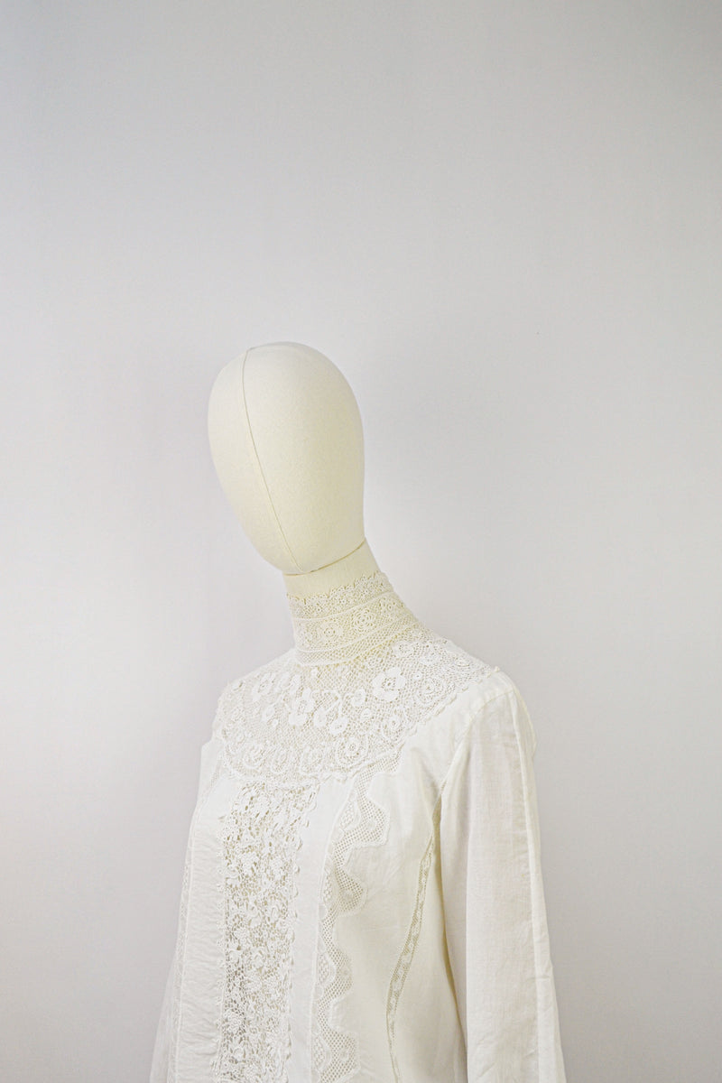 CREME DE LA CREME - Antique Cotton Lace Blouse - Size S