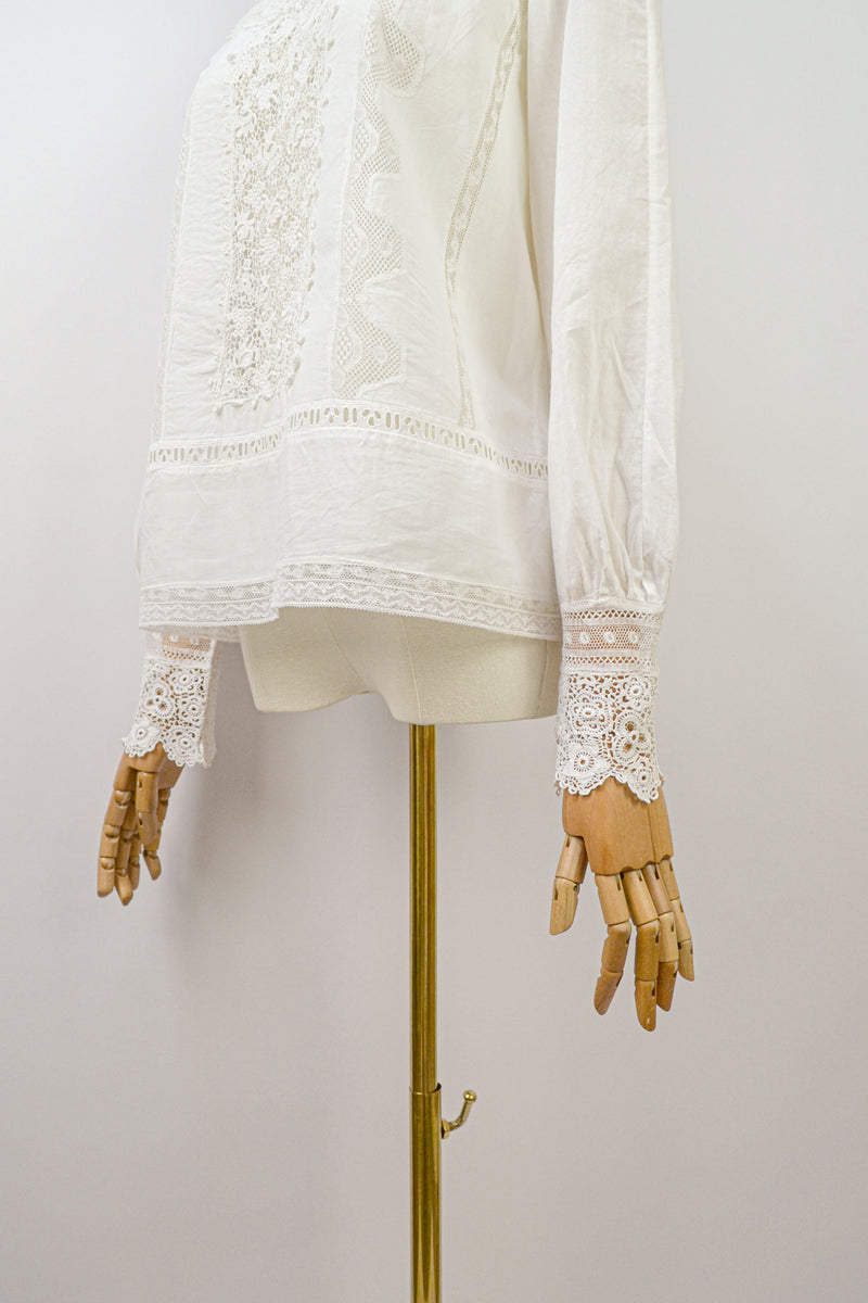 CREME DE LA CREME - Antique Cotton Lace Blouse - Size S