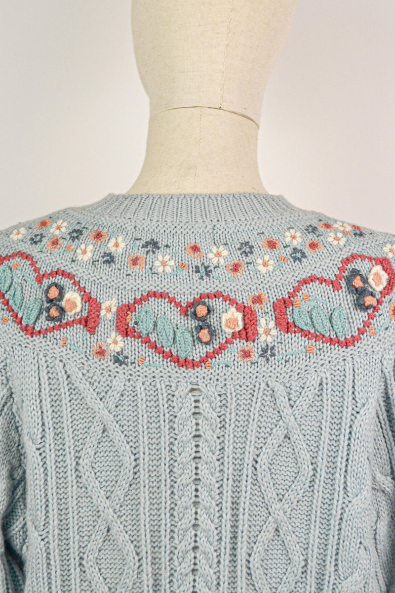 CRISP MORNING - 1990s Vintage Embroidered Flowers Cardigan - Size S/M