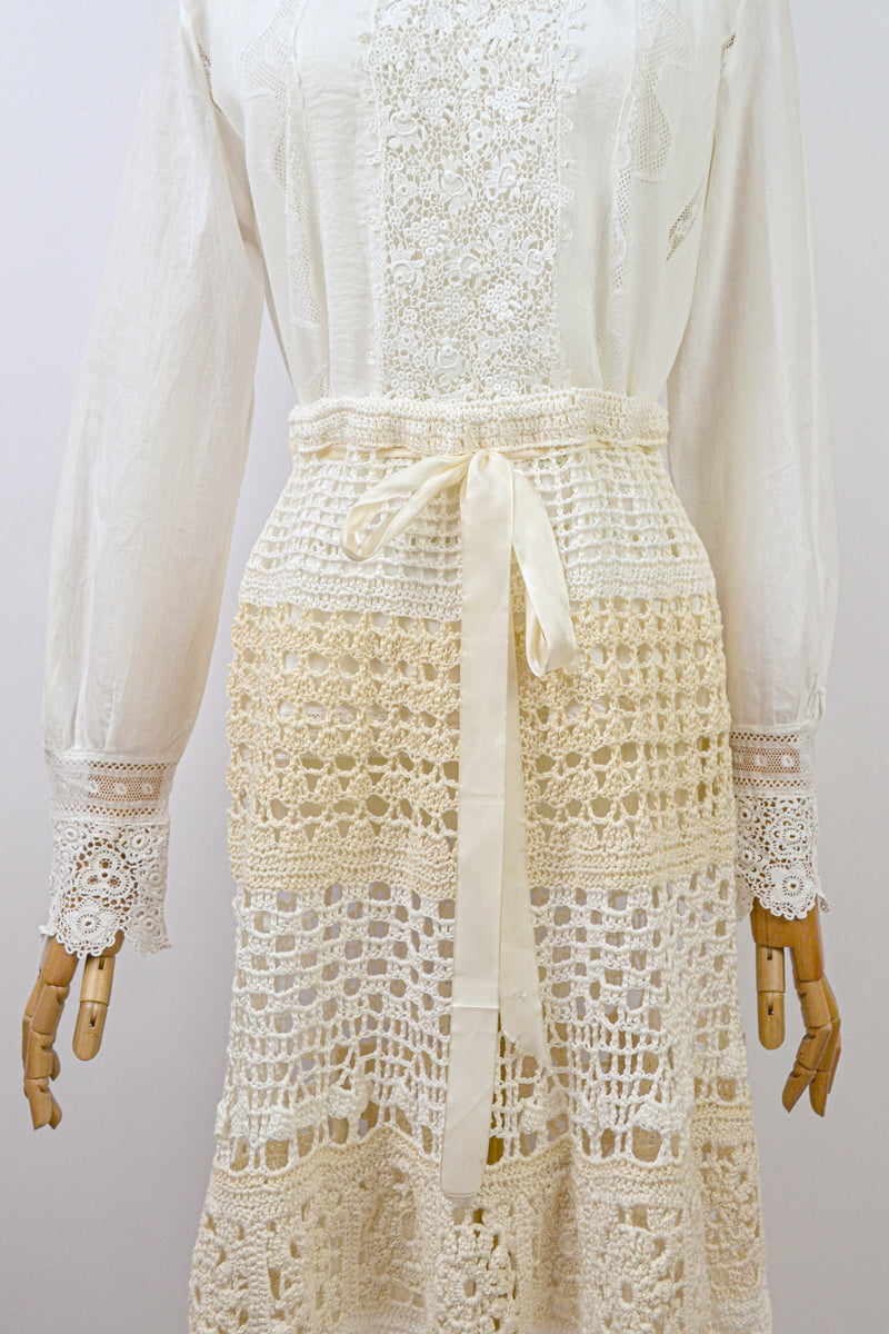 DREAMY GARDENIA - 1990s Vintage Crochet Skirt - Size S/M
