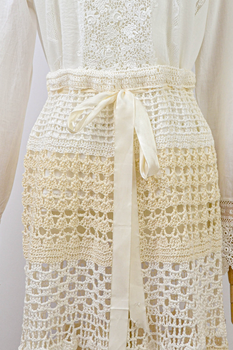 DREAMY GARDENIA - 1990s Vintage Crochet Skirt - Size S/M