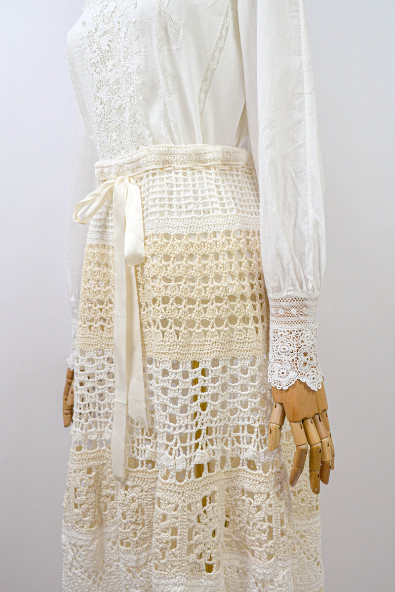 DREAMY GARDENIA - 1990s Vintage Crochet Skirt - Size S/M