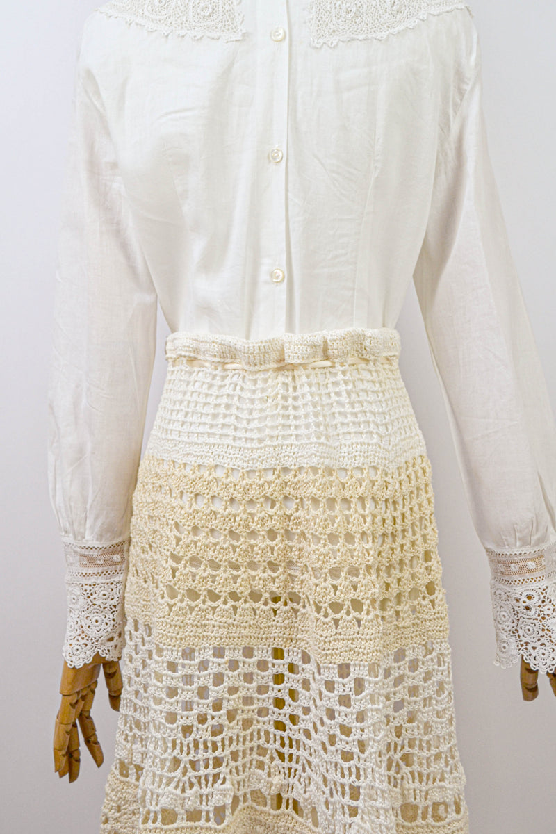 DREAMY GARDENIA - 1990s Vintage Crochet Skirt - Size S/M