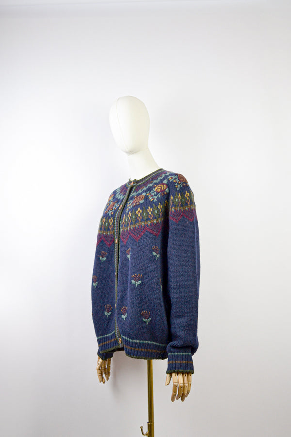 DRIED ROSE - 1980s Vintage Floral Embroidered Cardigan - Size S/M