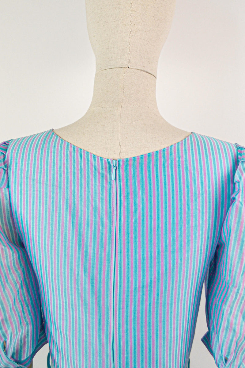 ENCHANTING BLUE - 1980s Vintage Vera Mont Prairie Dress - Size M