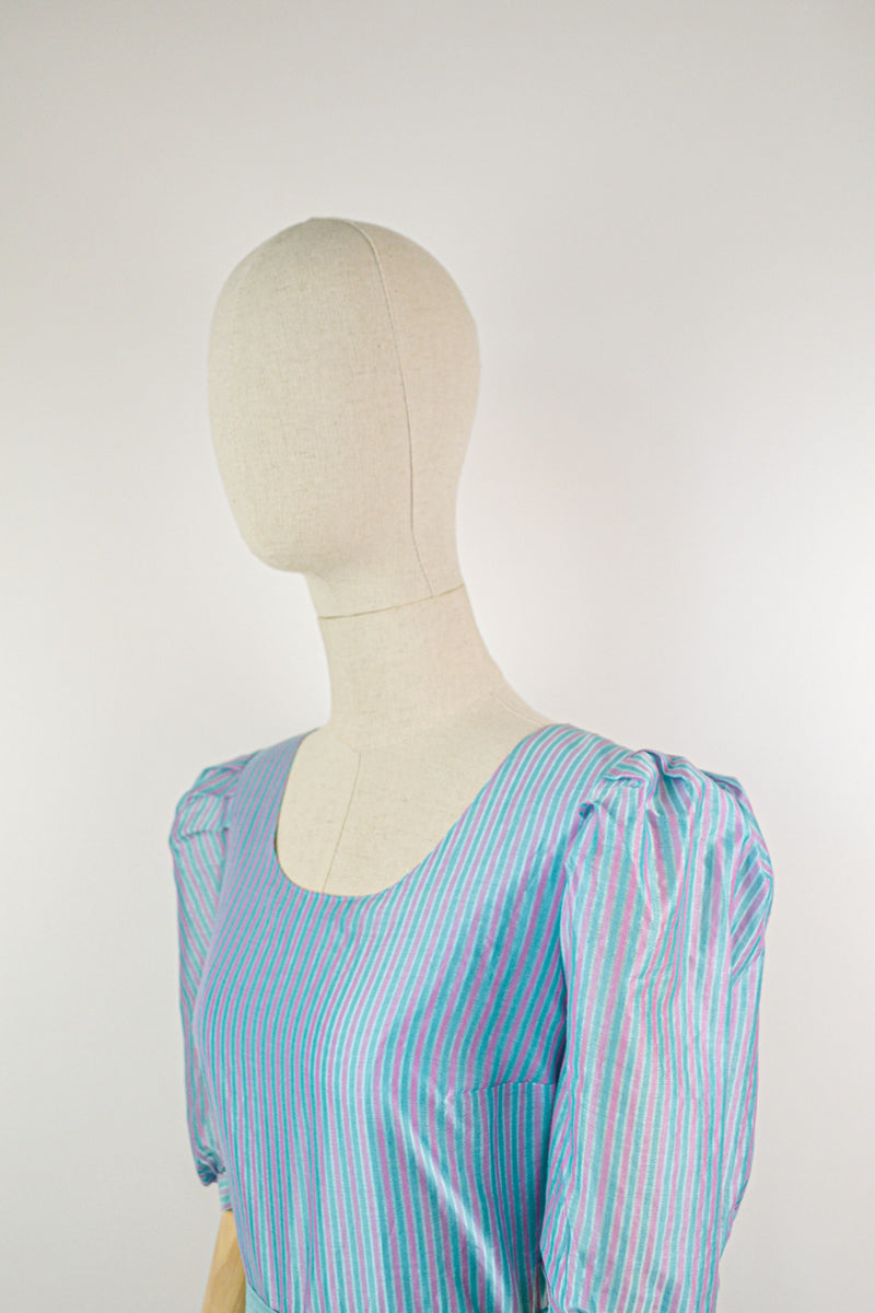 ENCHANTING BLUE - 1980s Vintage Vera Mont Prairie Dress - Size M