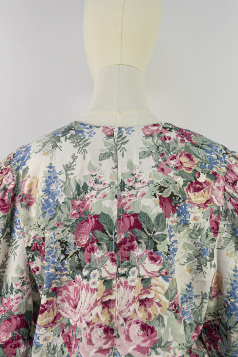 ENGLISH GARDEN - 1980s Vintage Floral Tapestry Dress - Size M/L