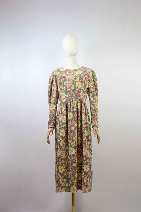 FLEURS D’AUTOMNE - 1990s Vintage Laura Ashley Corduroy Sage Green Floral Dress - Size S/M