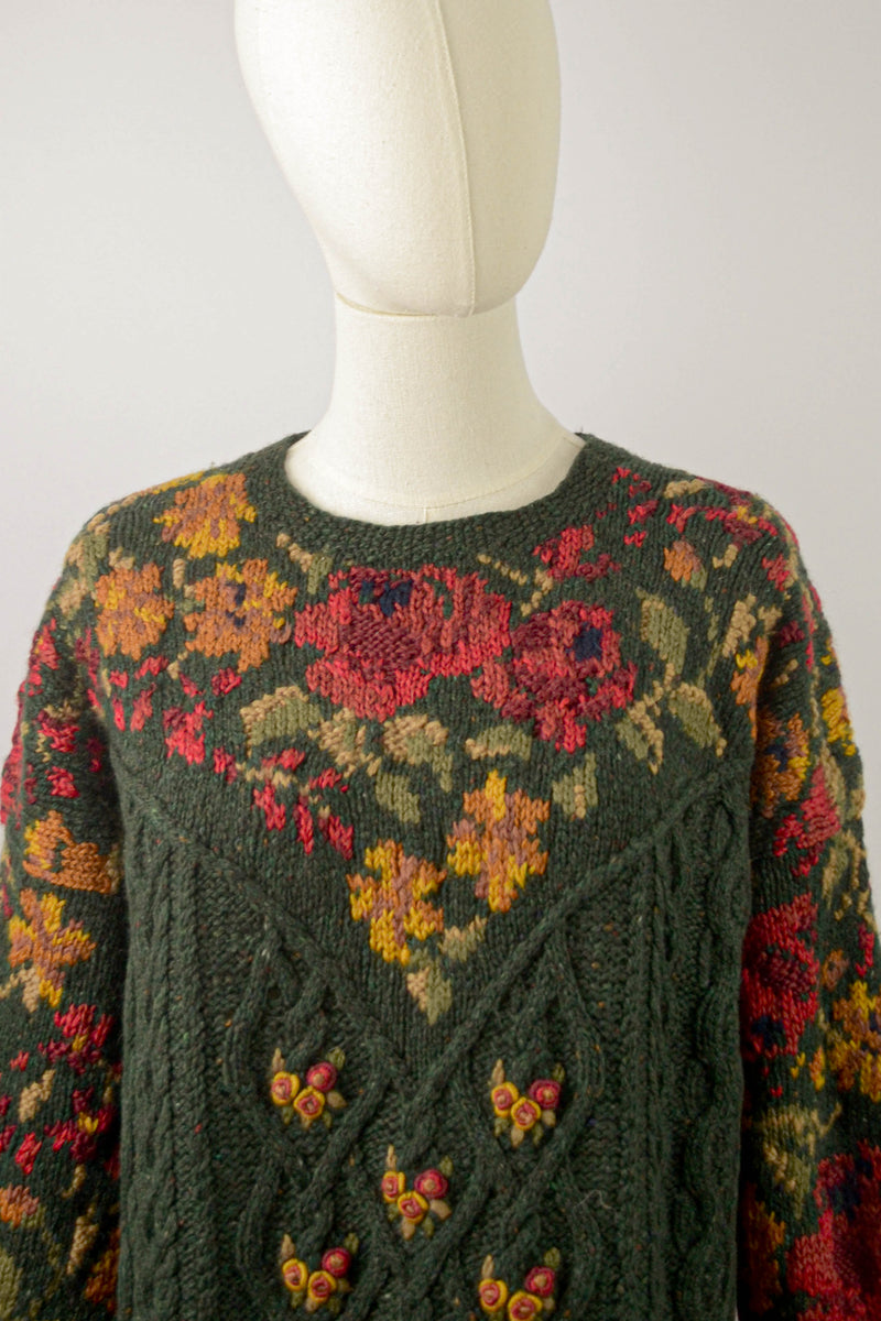 FLORAL BLISS -  1990s Vintage Laura Ashley Embroidered jumper - Size M/L