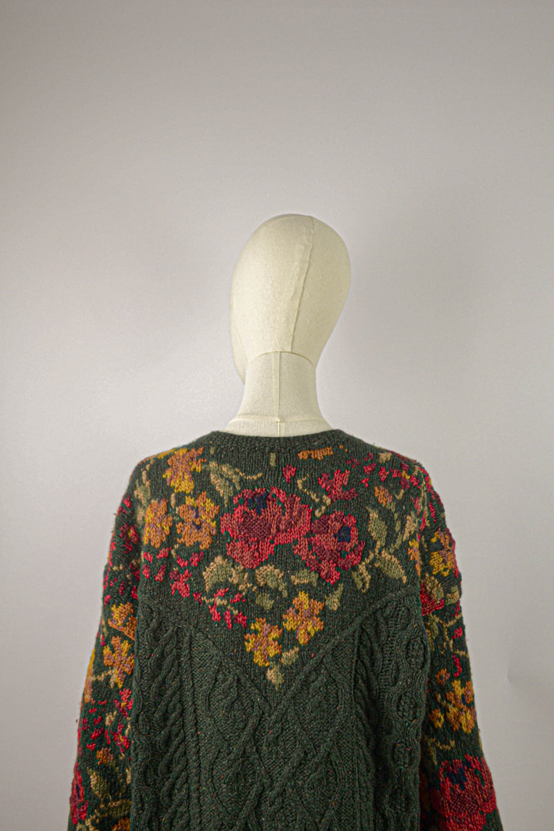 FLORAL BLISS -  1990s Vintage Laura Ashley Embroidered jumper - Size M/L