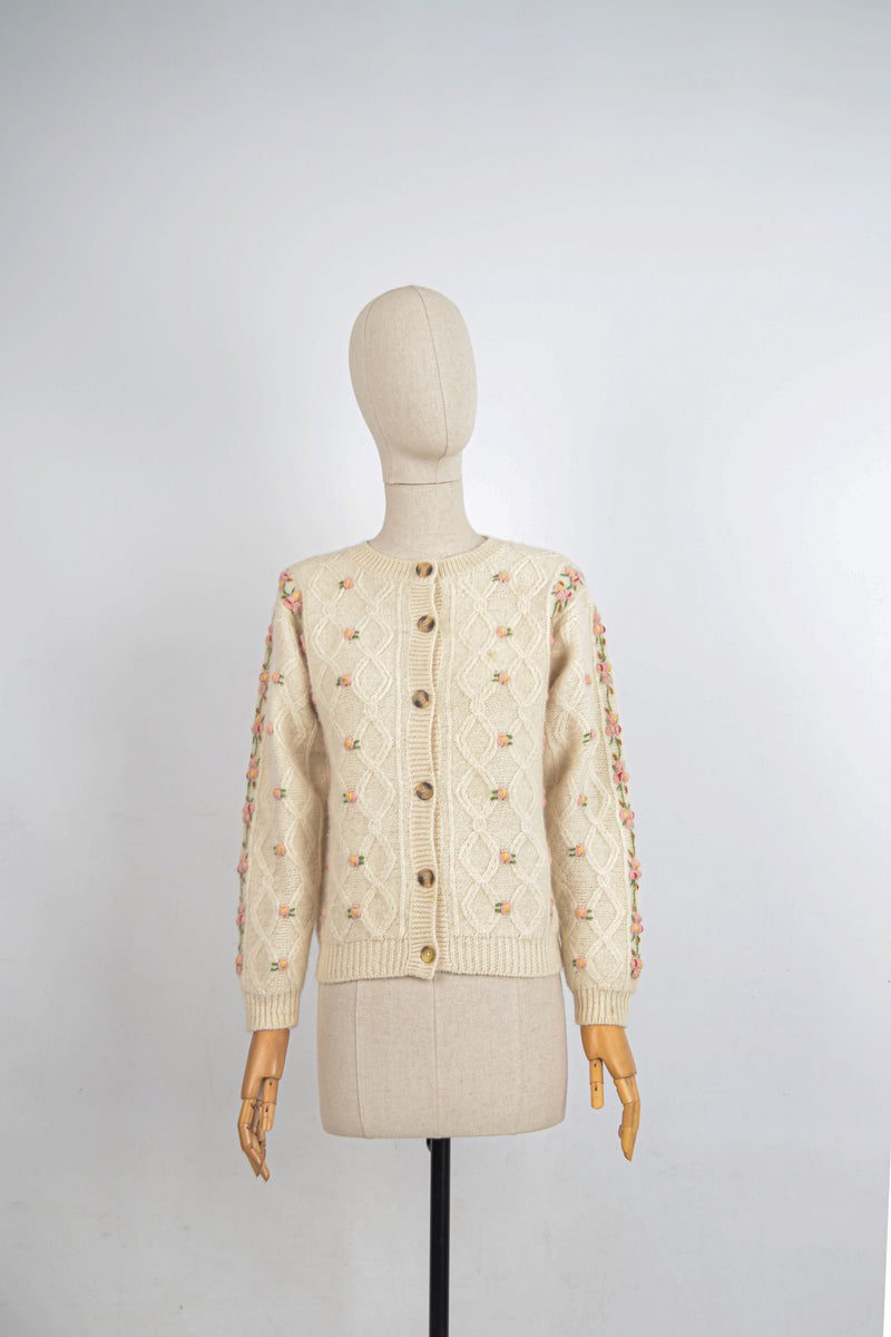 FLORISTRY - 1990s Vintage Ivory Embroidered Cardigan - Size S/M