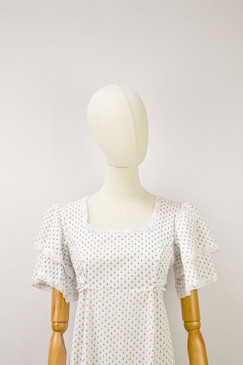 FOR THE LOVE OF NUTMEG - 1970s Vintage Laura Ashley Nutmeg Print Prairie Dress - Size S/M