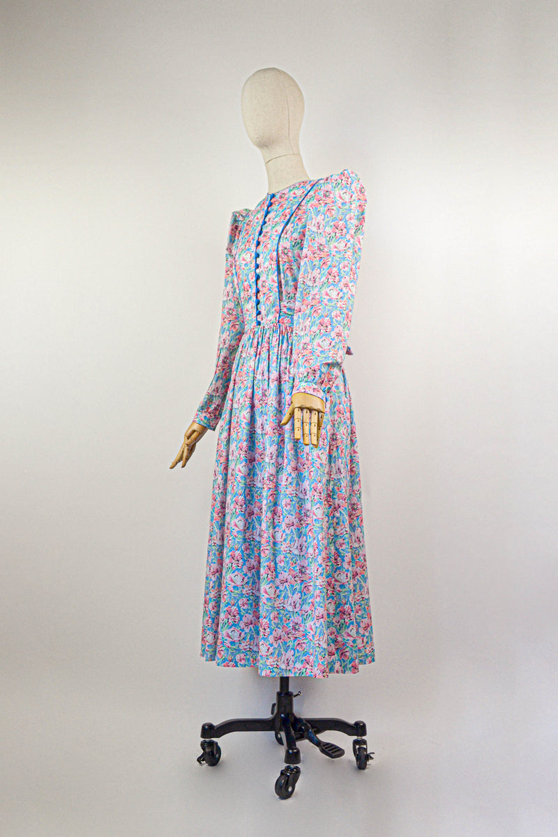 FLOWER BALLET - 1980s Vintage Marion Donaldson Floral Prairie Dress - Size S/M