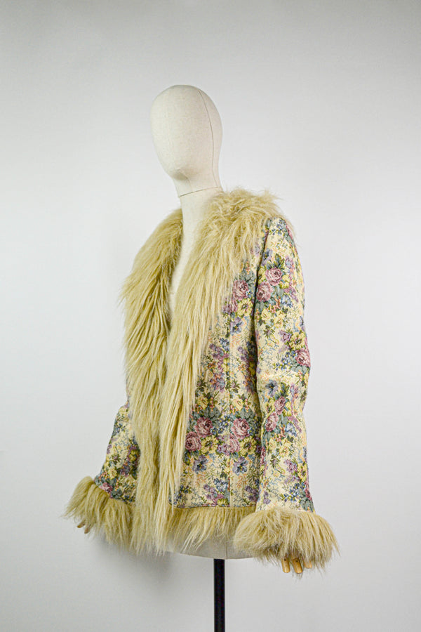 GARDEN TAPESTRY -  1990s Vintage Tapestry Faux Fur coat - Size XS/S