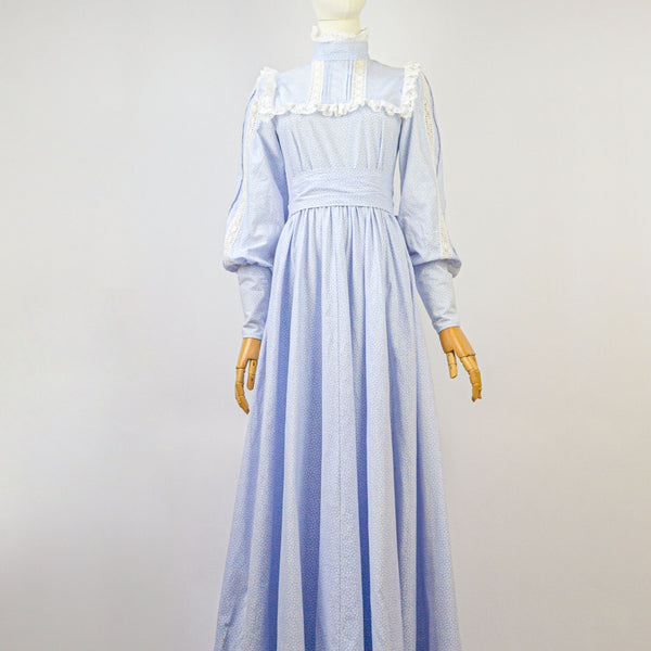 【レア希少】POWDERLINE、バック、USAヴィンテージ、vintage GENTIAN - 1970s Vintage Laura Ashley Prairie Dress - Size S/M