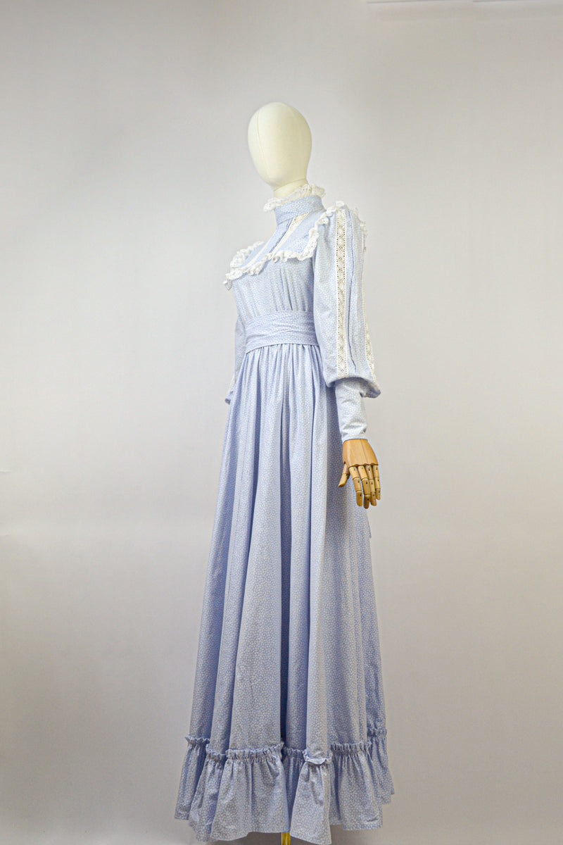 GENTIAN - 1970s Vintage Laura Ashley Prairie Dress - Size S/M