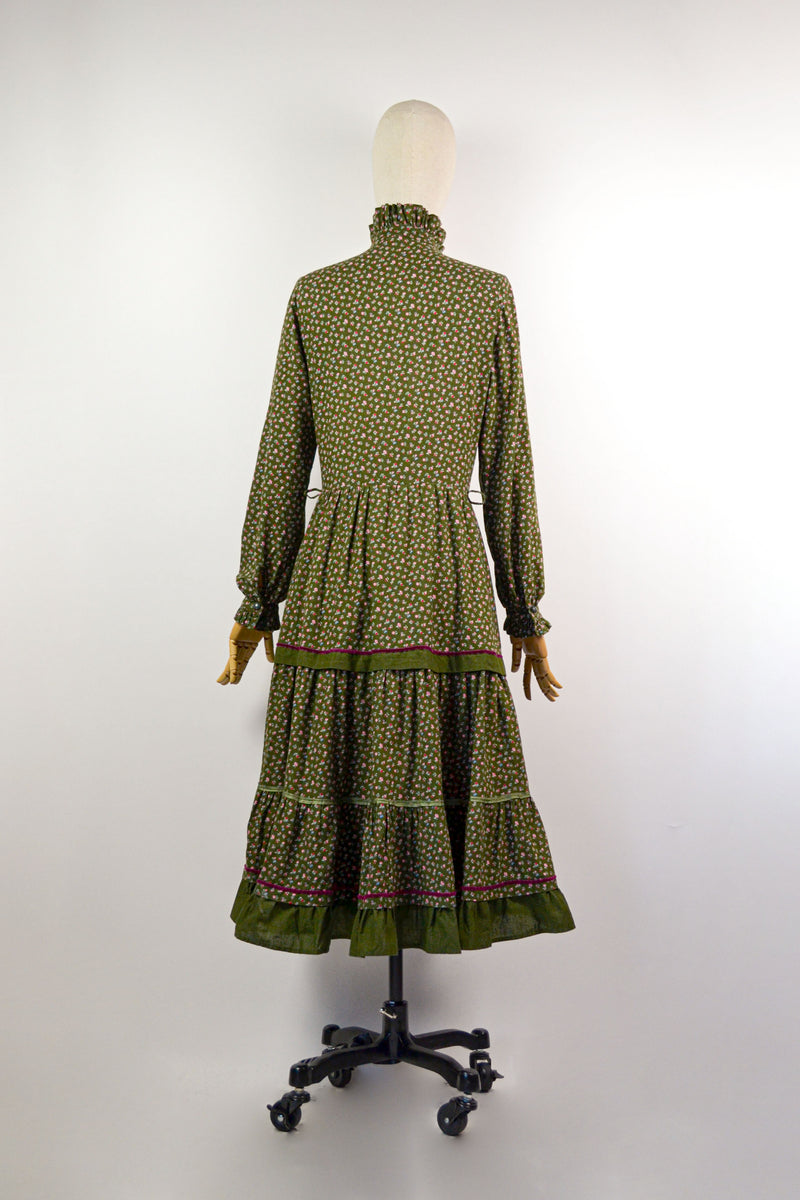 HARMONY  - 1970s Vintage Ditsy Flower Prairie Dress - Size S