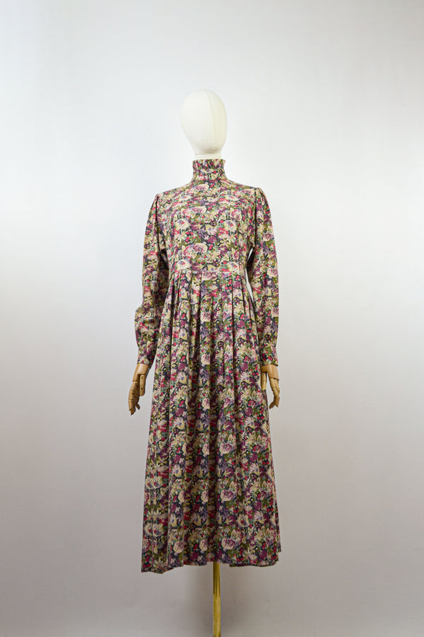 HARVEST ROSE - 1980s Vintage Laura Ashley Floral Print - Size M-L