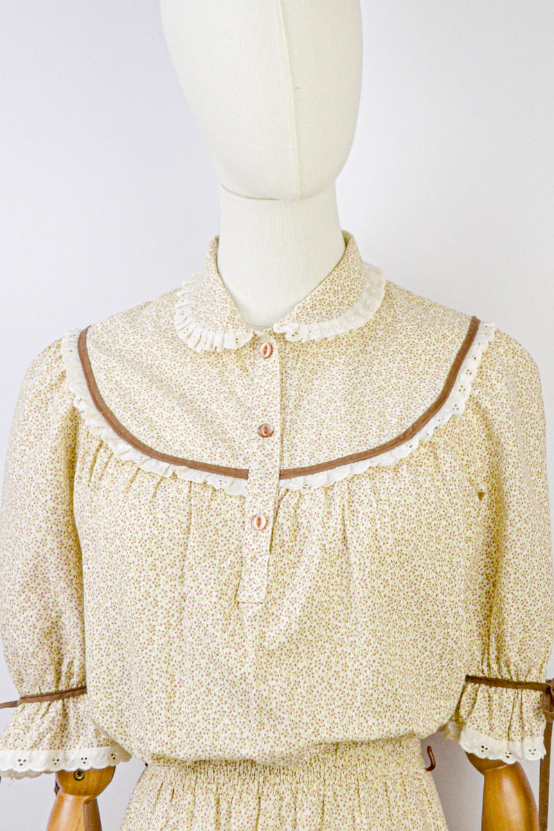 HELENIUM - 1970s Vintage Cotton Autumn Floral Prairie Dress - Size S/M