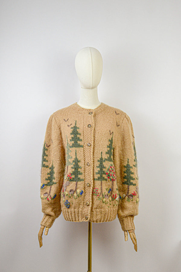 IN THE WOOD - 1980s Vintage and Rare Goschler Soft Ochre Austrian Cardigan - Size S/M