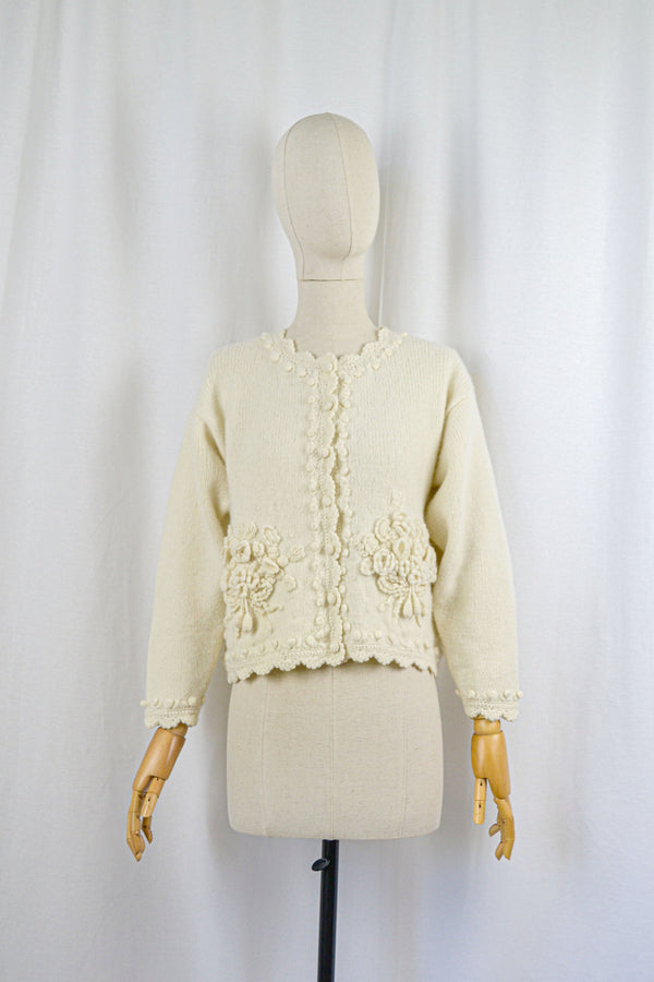 JASMINE - 1980s Vintage Embroidered Wool Cardigan - Size S/M