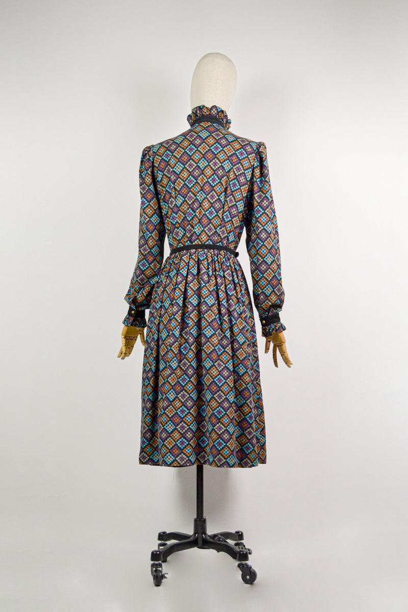 KRISTA - 1970s Vintage Abstract Print Marion Donaldson Prairie Dress - Size S/M