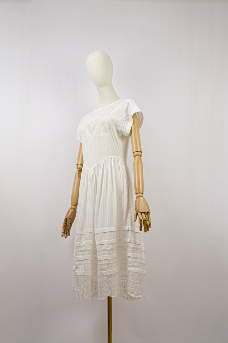 LILLY - 1980s Vintage René Derhy White Embroidered Cotton Dress - Size S