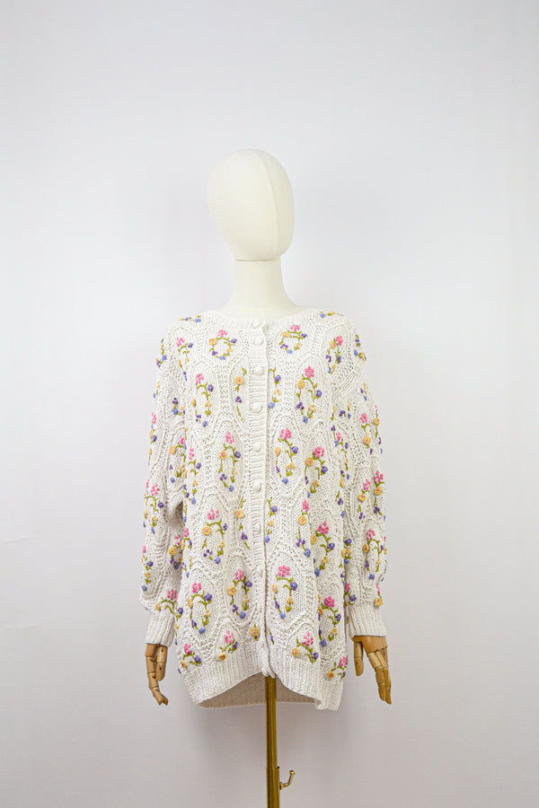 SWEET PEAS FARANDOLE - 1990s Vintage floral Embroiedered Cardigan - Size M/L