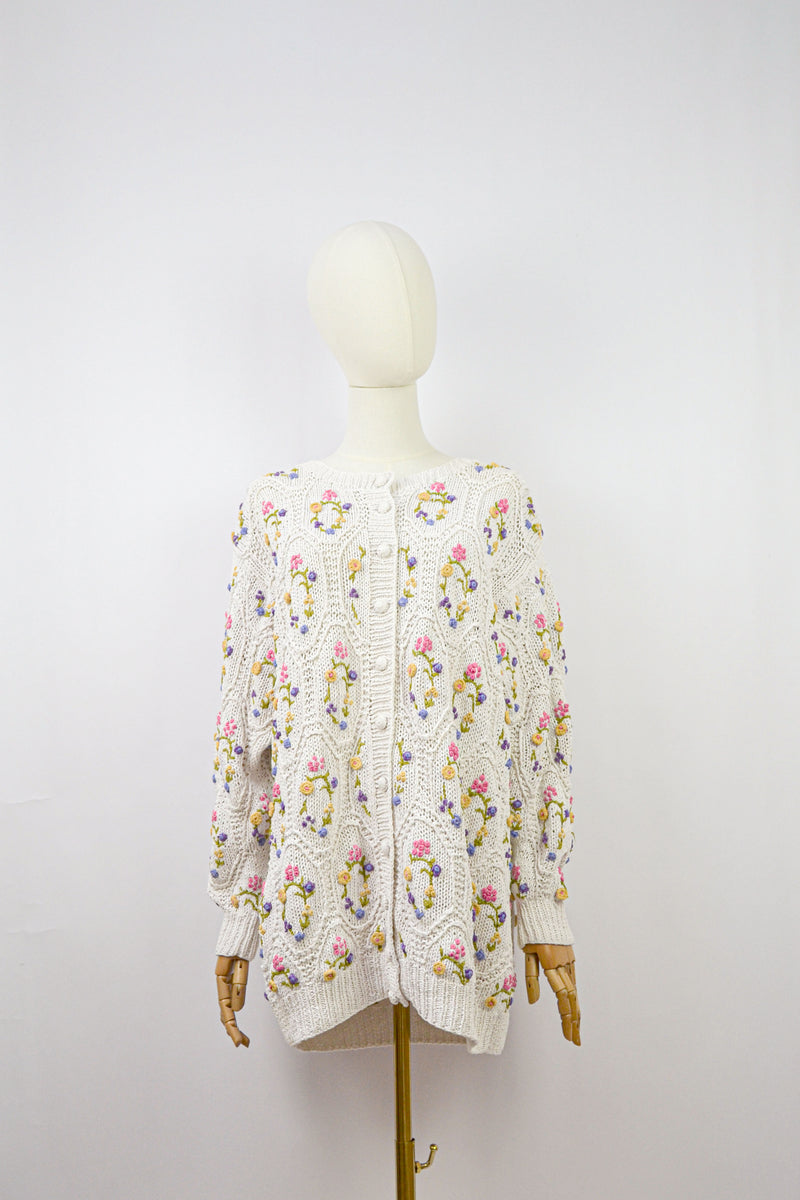 SWEET PEAS FARANDOLE - 1990s Vintage floral Embroiedered Cardigan - Size M/L