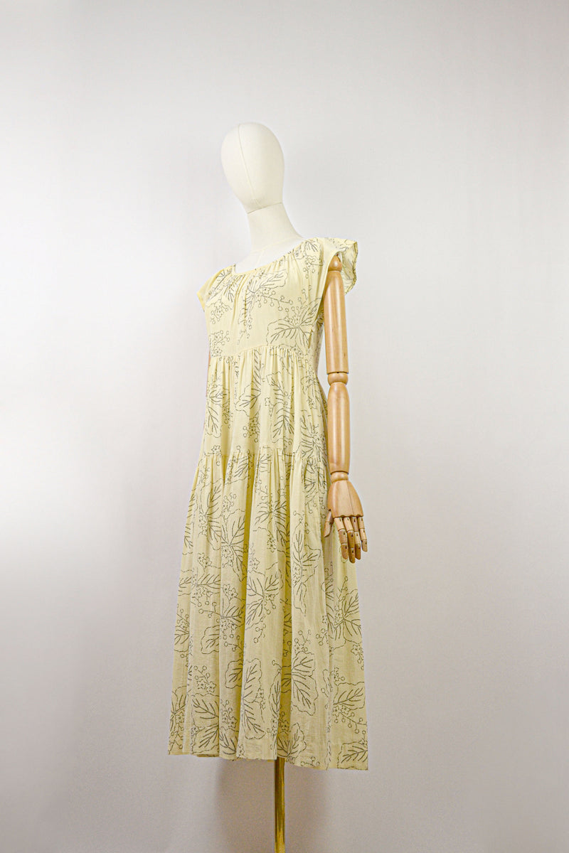 MILLET - 1970s Vintage Cacharel Cream and Black Floral Dress - Size S/M