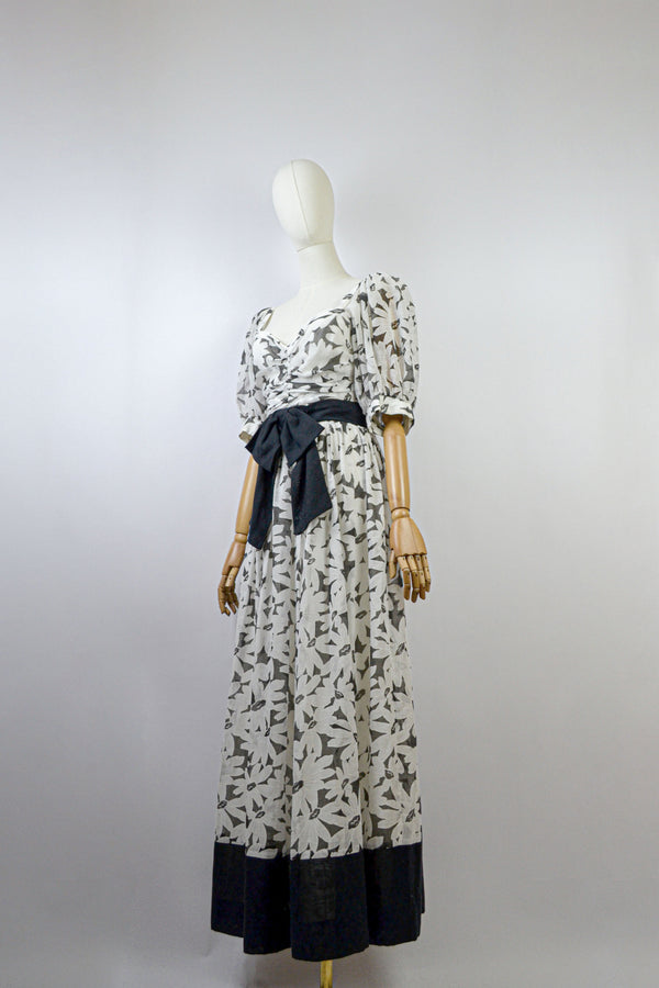 MOONLIT BLOOM - 1980s Vintage And Rare Laura Phillips Floral Maxi Dress - Size M