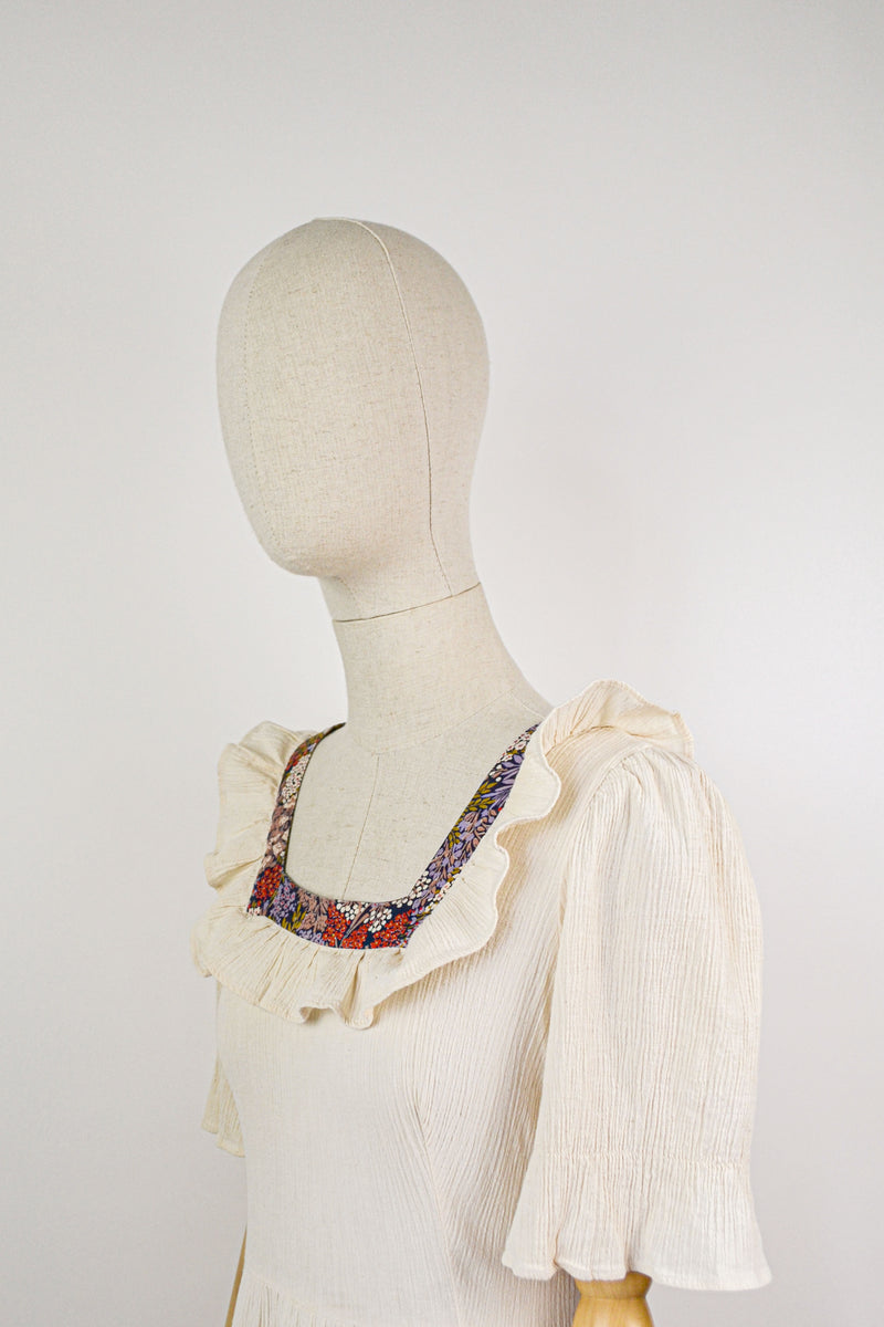 MALVA - 1970s Vintage Christine Laure Prairie Dress - Size M
