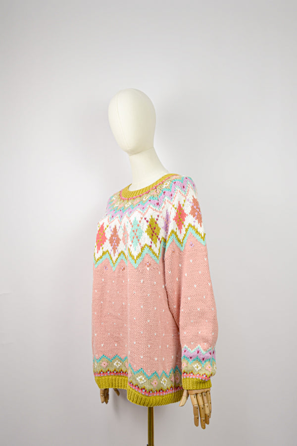 PASTEL PEACH - 1980s Vintage Colourful Argyle Jumper - Size S/M