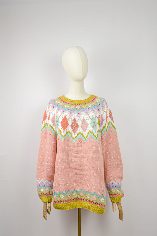 PASTEL PEACH - 1980s Vintage Colourful Argyle Jumper - Size S/M