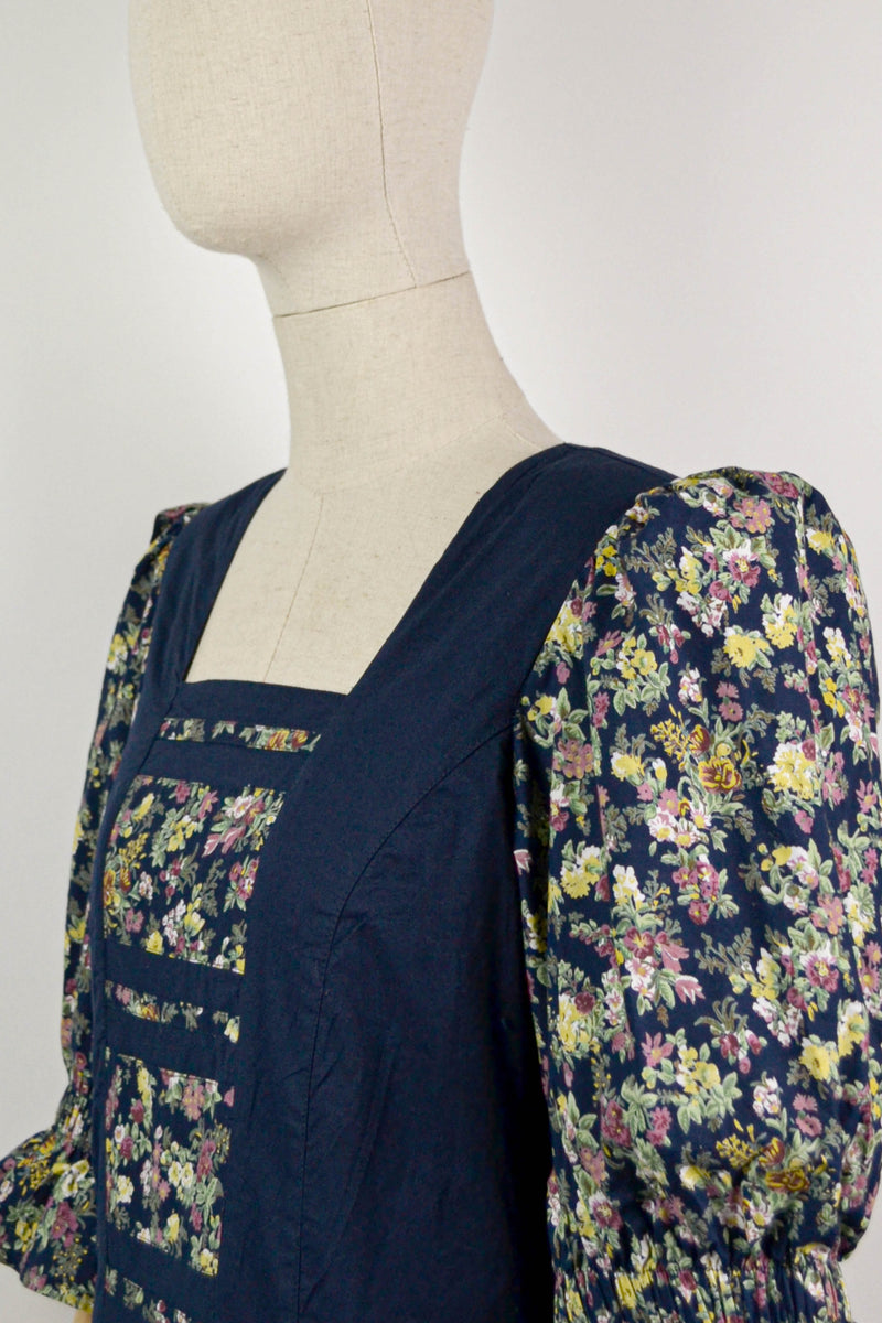 PETALS POETRY - 1990s Vintage Cotton Prairie Dress - Size M/L