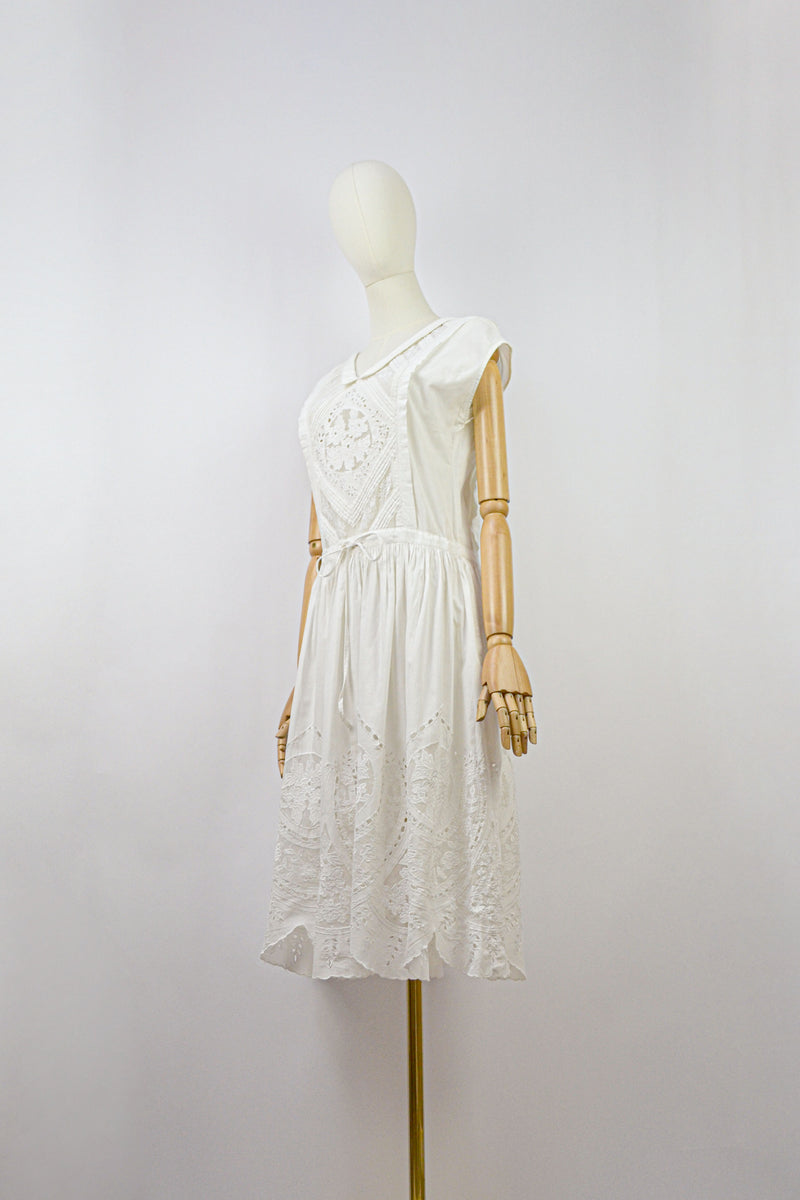 PLUME - 1980s Vintage Rene Derhy Embroidered Cotton Dress - Size S/M